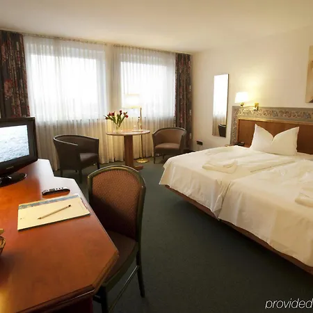 Post Frankfurt-airport 3*